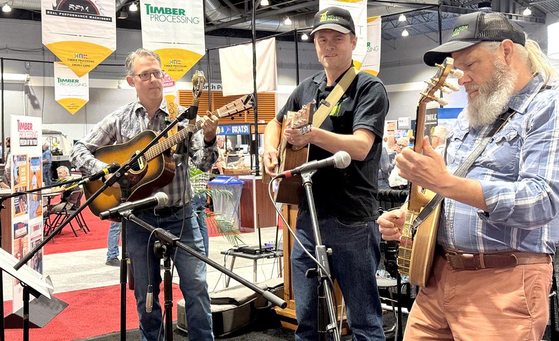 Live music at TP&EE